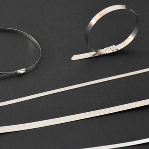 Collier en acier inoxydable